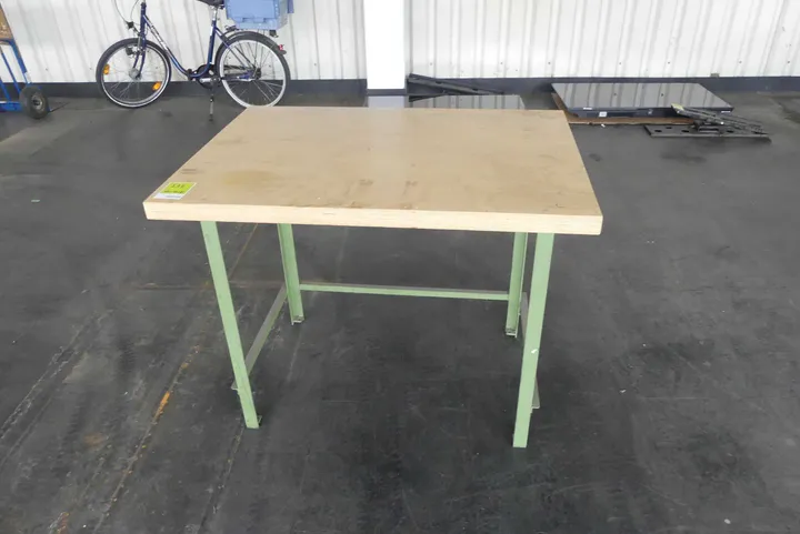 Klappwerkbank Maße in cm ca. 107 x 80 x 85